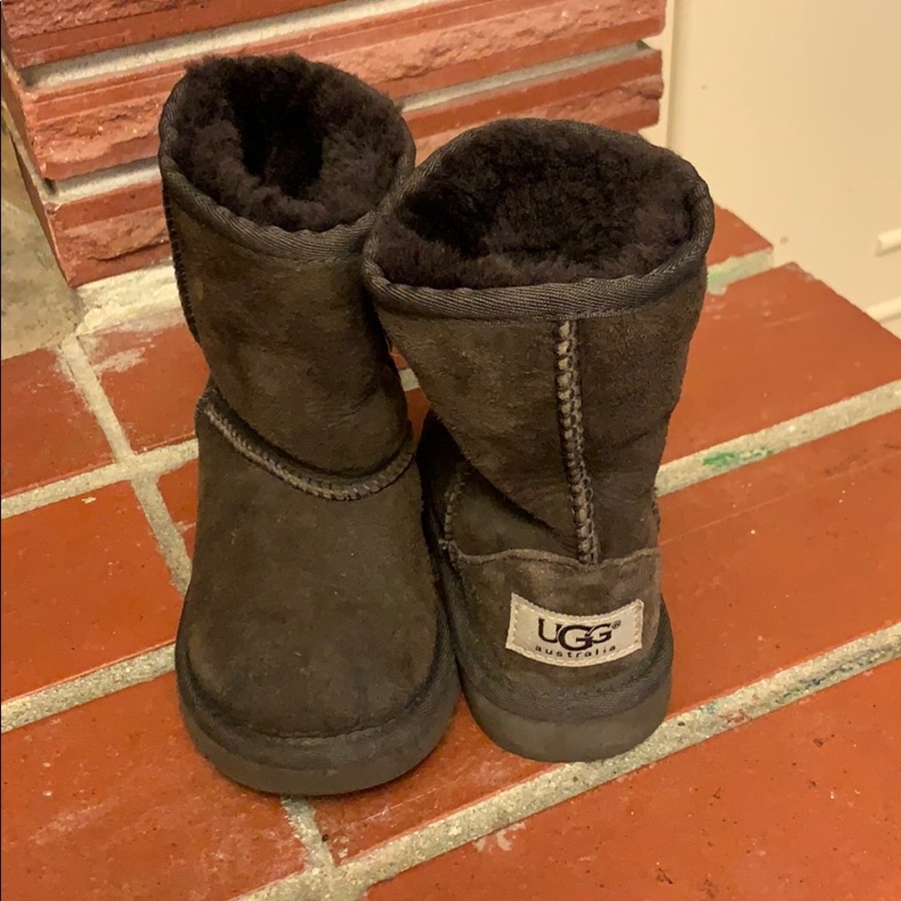 Super soft Ugg boots size 8 toddler